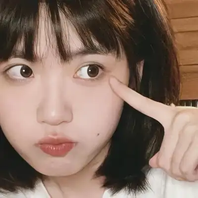 隗逸馨